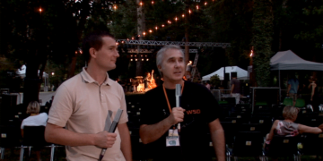 Interview de Fabrice Fenoy directeur artistique du festival 2012 d'un piano sous les arbres.