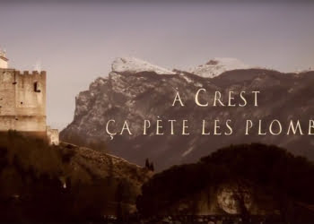 Contamination au plomb à Crest, des citoyens mécontents s'adressent à leur maire en chanson