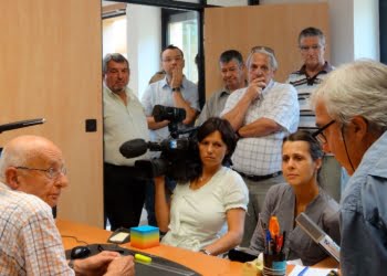 Du rififi à la mairie de St Laurent la Vernède