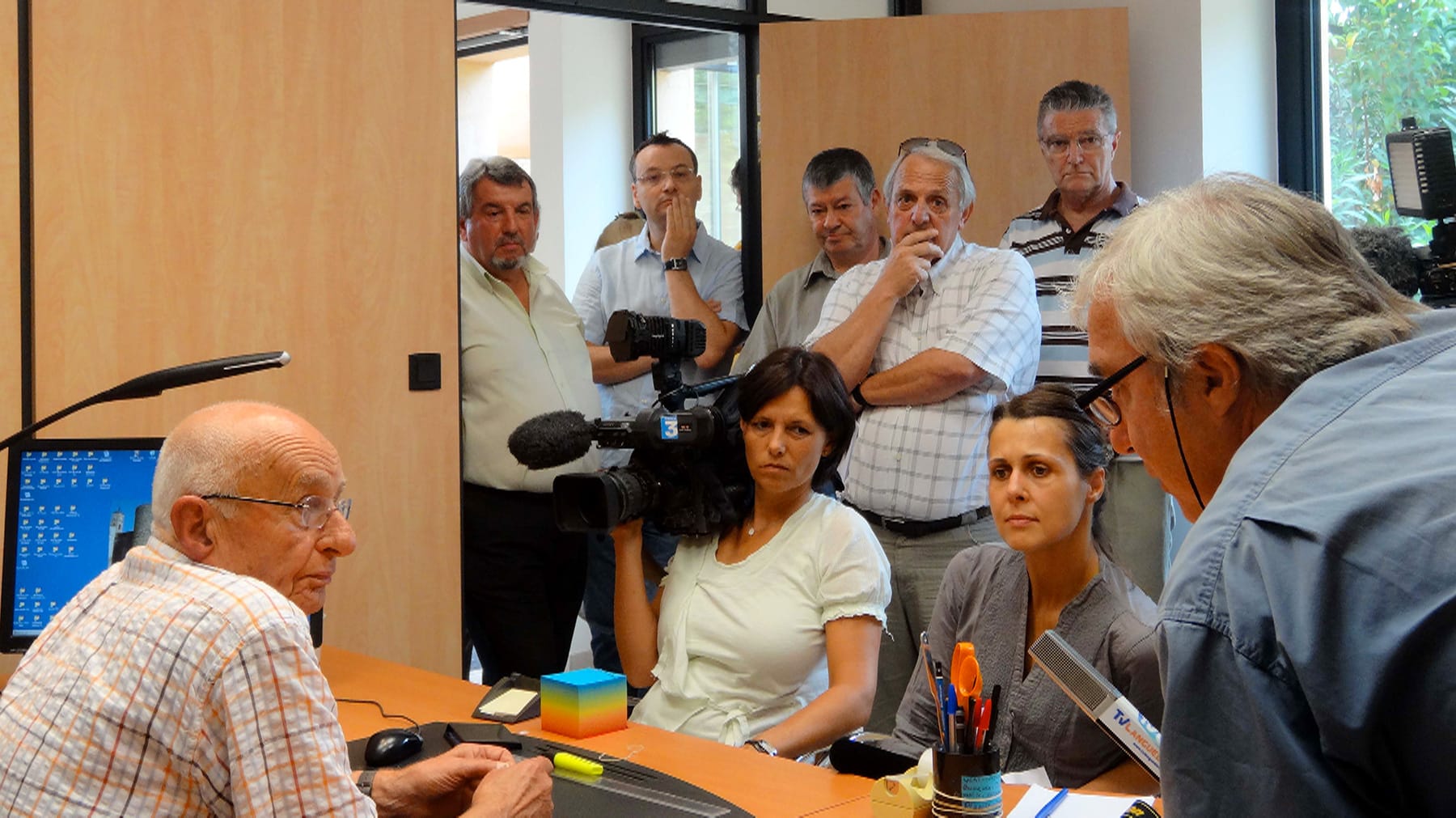 Du rififi à la mairie de St Laurent la Vernède