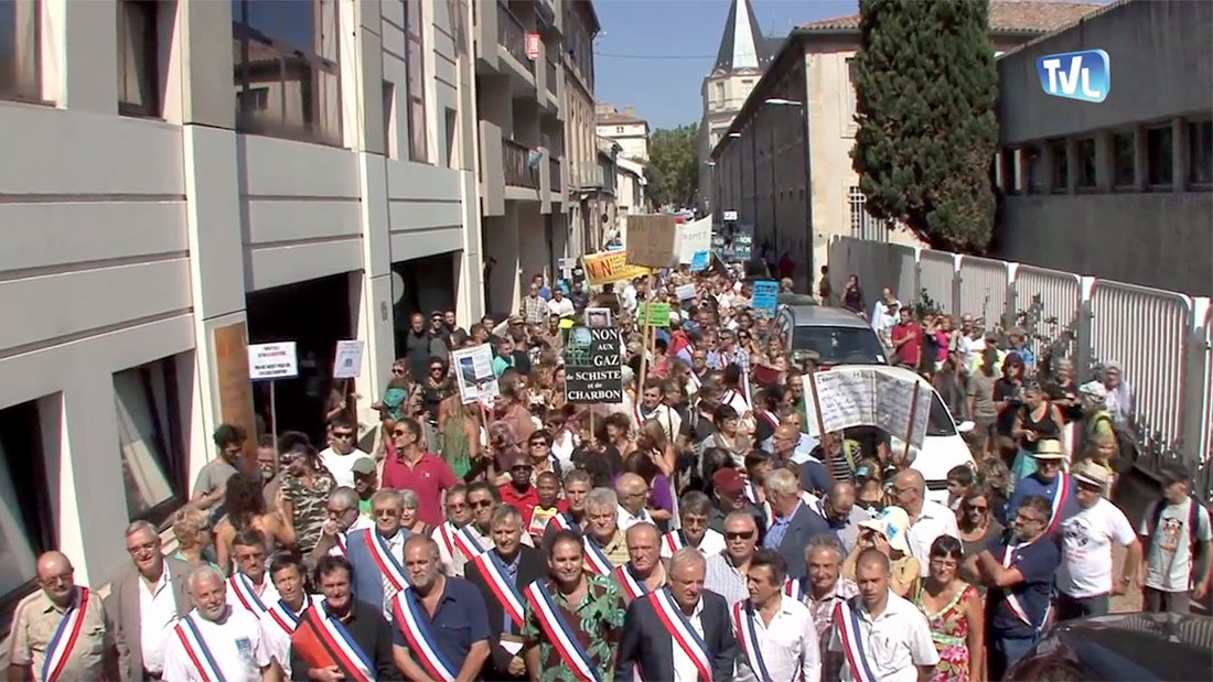 Manifestation contre le gaz de schiste à Nîmes.