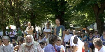 Manifestation anti gaz de schistes du Vigan avec José Bové