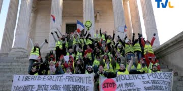 nimes-femmes-gilets-jaunes